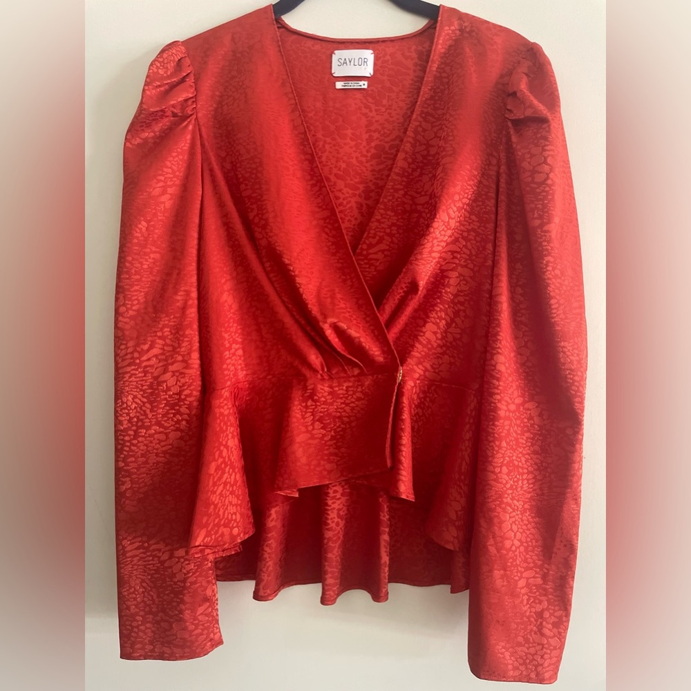 Like New Saylor Blouse Color Orange - Sz M